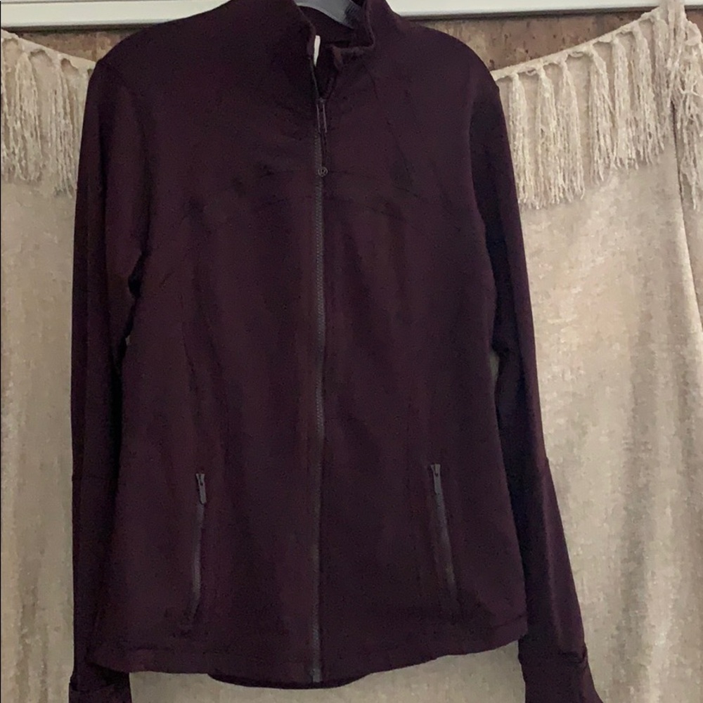 Lulu define jacket